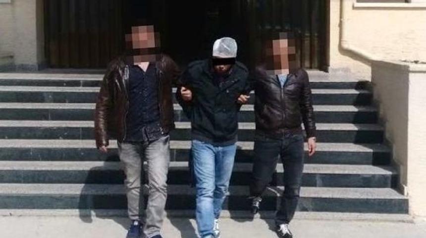 Taziye Ziyaretine Geldiği Evde Hırsızlık Yaptı