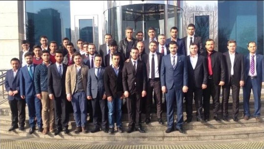 &Ouml;zyardımcı&rsquo;nın Desteği İle Ak Gen&ccedil;lik Ankara &Ccedil;ıkarma Yaptı