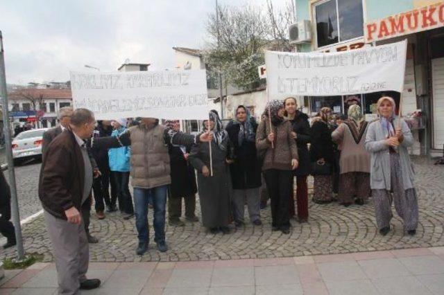 Mahalledeki Müzikhole Kadınlardan Ikinci Tepki