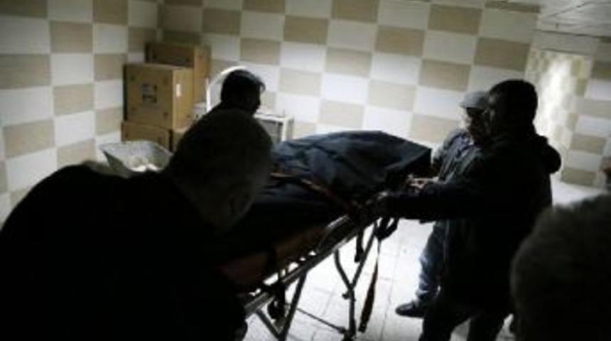 Ağa&ccedil; Kavgasında Amca, Yeğenini &Ouml;ld&uuml;rd&uuml;