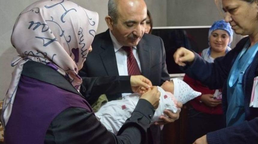 Başkan Kara&rsquo;dan &ldquo;hoş Geldin Meleğim&rdquo; Ziyareti