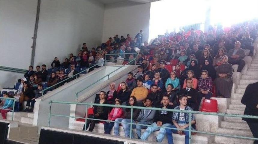 "her Sınıfın Bir Yetim Kardeşi Var" Projesi Kapsamında Konferans D&uuml;zenlendi