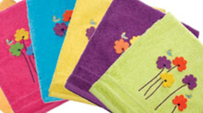 Yılbaşı İ&ccedil;in Renkli Havlular