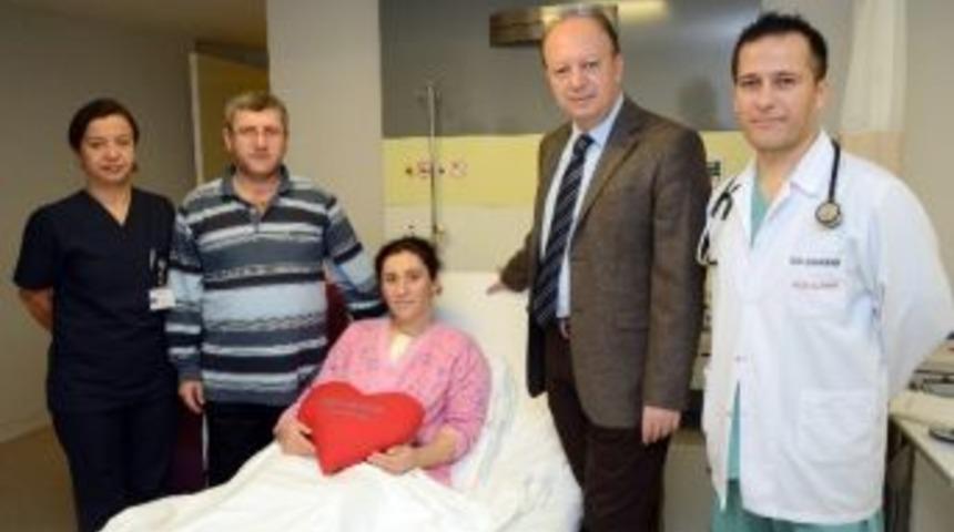 Ka&ccedil;ak Yapan Kalp Kapağına Onarım