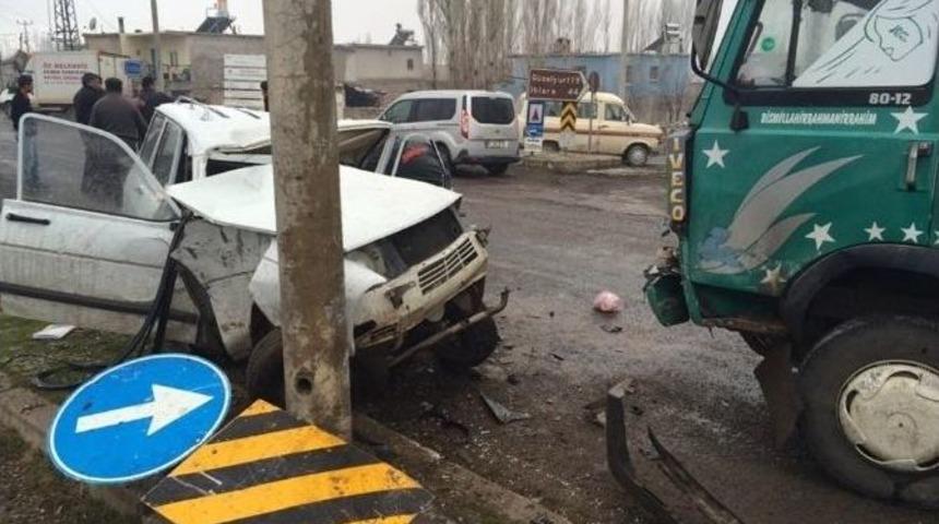 1 Yaşındaki Bebek Kazada Hayatını Kaybetti
