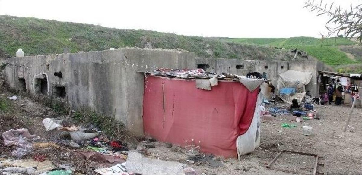 (&ouml;zel Haber) Dinamit Deposunda Yaşayan Aileden Kaymakamlığa "a&ccedil;ız" Dilek&ccedil;esi