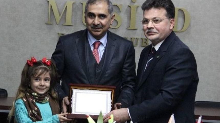 Vali Ko&ccedil;ak&rsquo;tan M&uuml;siad&rsquo;a Veda Ziyareti
