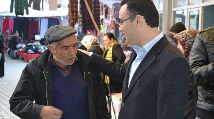 Palabıyık, Pazar Esnafını Gezdi