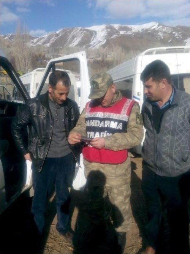 Hakkari&rsquo;de Okul Servisi Denetimi 1