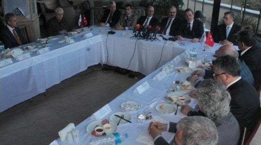 12 Bin &Ouml;ğrenci İsraf Konusunda Bilin&ccedil;lendirilecek