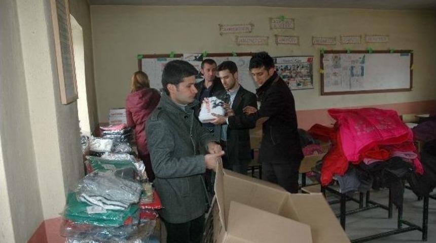 Gen&ccedil; İş Adamından K&ouml;y &Ccedil;ocuklarına Yardım