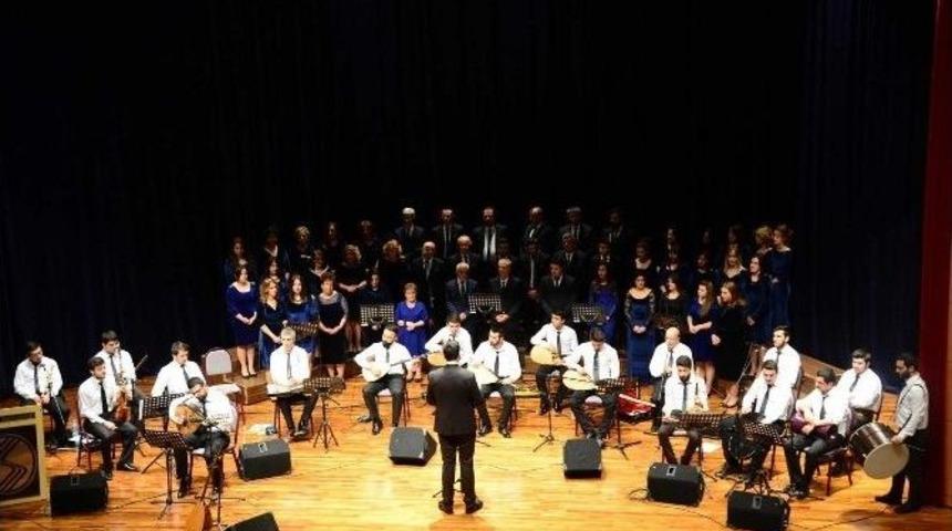 Sa&uuml;&rsquo;de T&uuml;rk Halk M&uuml;ziği Gecesi