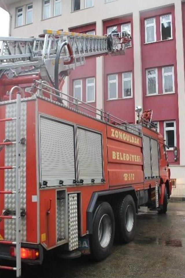 Imkb Anadolu Öğretmen Lisesi’nde Yangın Tatbikatı