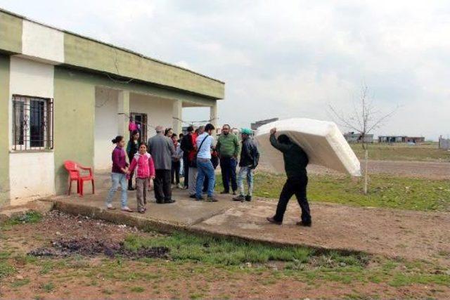 Alman Yardım Derneğinden, Silopi'deki Ezidi Ve Kobanili Ailelere Yardım