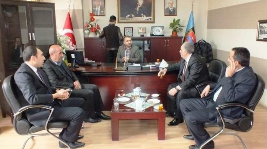 Kandaşoğlu&rsquo;dan Stk&rsquo;lara Ziyaret