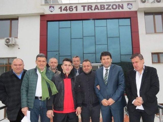 Şampiyon Çebi, 1461 Trabzon’da