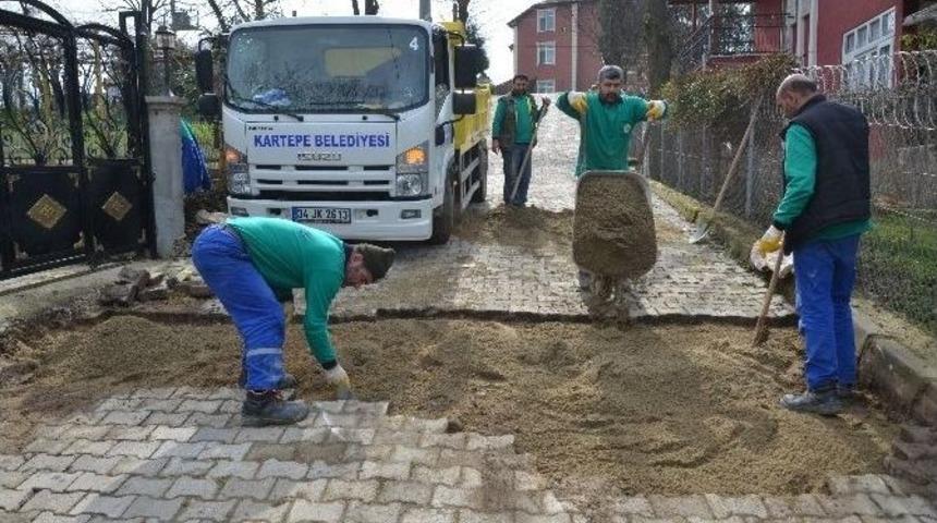 Sarımeşe’de Üst Yapı İyileştirmeleri Devam Ediyor