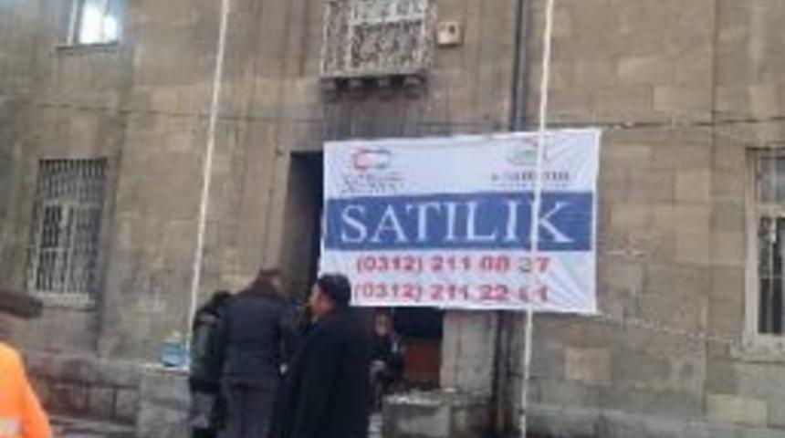 Tarihi Tekel Binası Satışa &Ccedil;ıkarıldı
