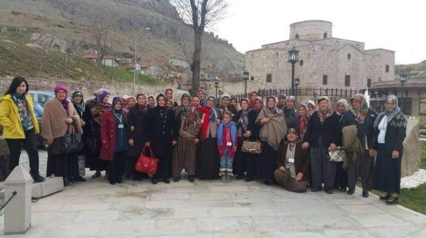 Ereğli&rsquo;de K&uuml;lt&uuml;r Gezisi Yolcuları Konya&rsquo;ya Uğurlandı