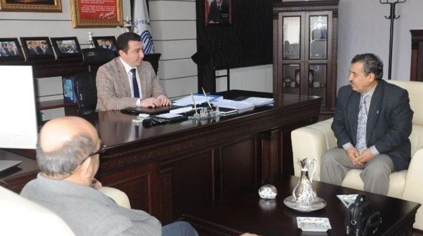 Boz&uuml;y&uuml;kl&uuml; Mali M&uuml;şavirler Ve Muhasebeciler Belediye Başkanı Bakıcı&rsquo;yı Ziyaret Etti