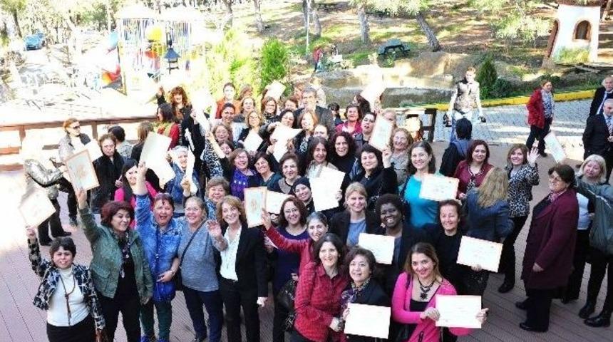 Ekonomide S&ouml;z Kadınlarda