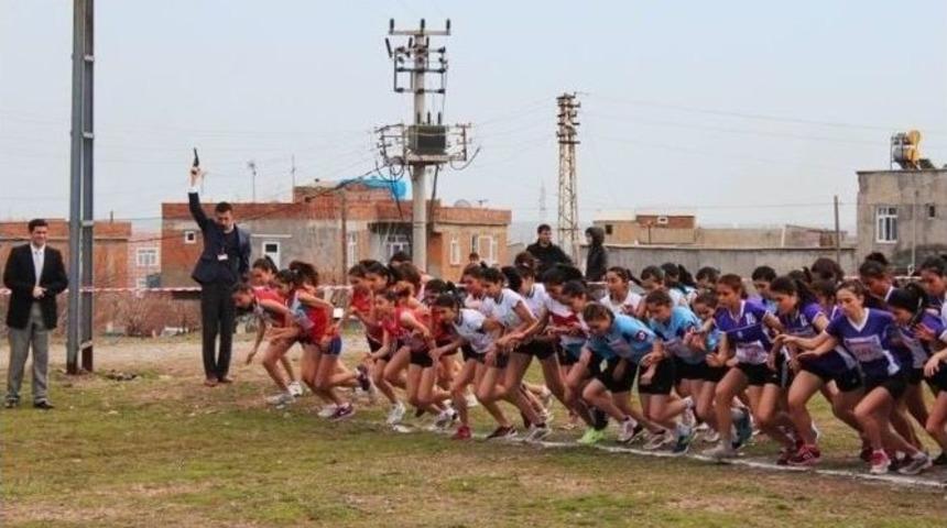 K&uuml;tahya Atakent Ortaokulu Kros&rsquo;ta T&uuml;rkiye İkincisi Oldu