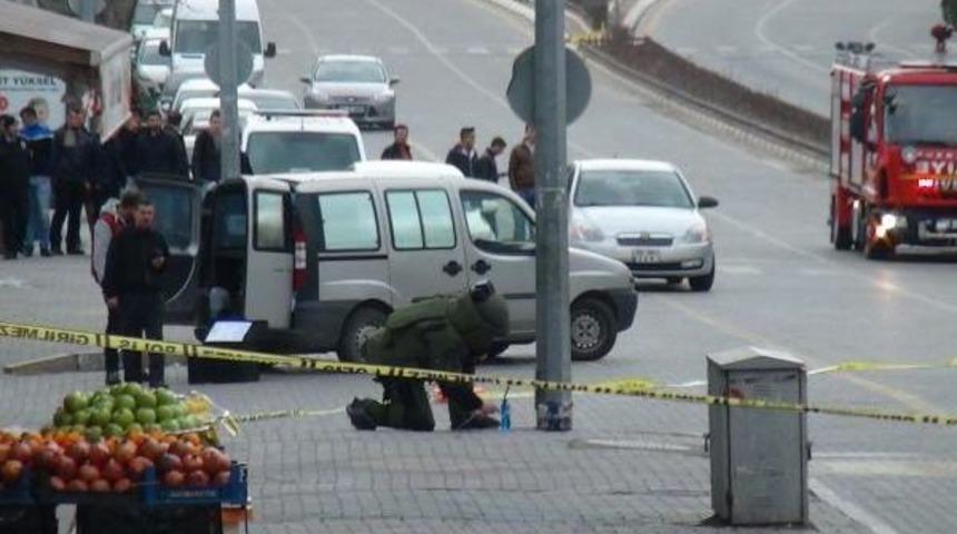 Ş&uuml;pheli Poşetten Kaldırım Taşı &Ccedil;ıktı