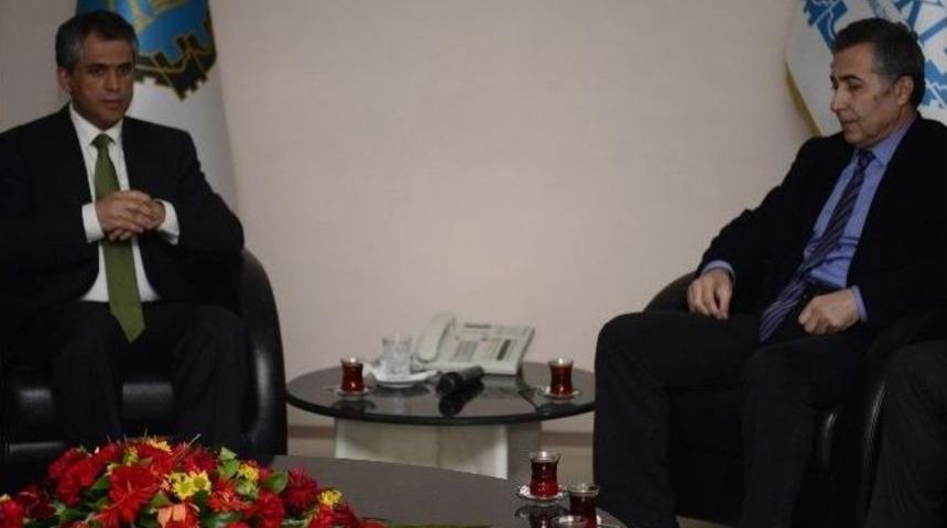 Mimarlar Odası&rsquo;ndan B&uuml;y&uuml;kşehir Belediyesi&rsquo;ne Ziyaret