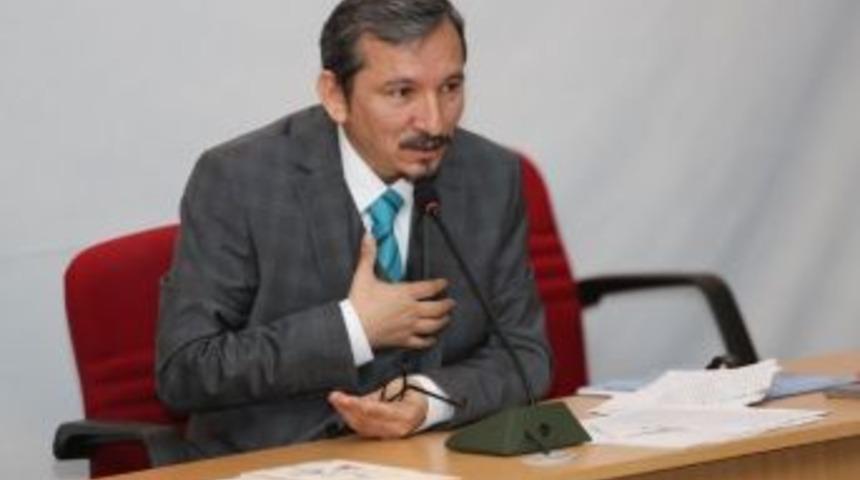 Bayburt &Uuml;niversitesinde Mesnevi&rsquo;nin Pedagojik Boyutu Ele Alındı