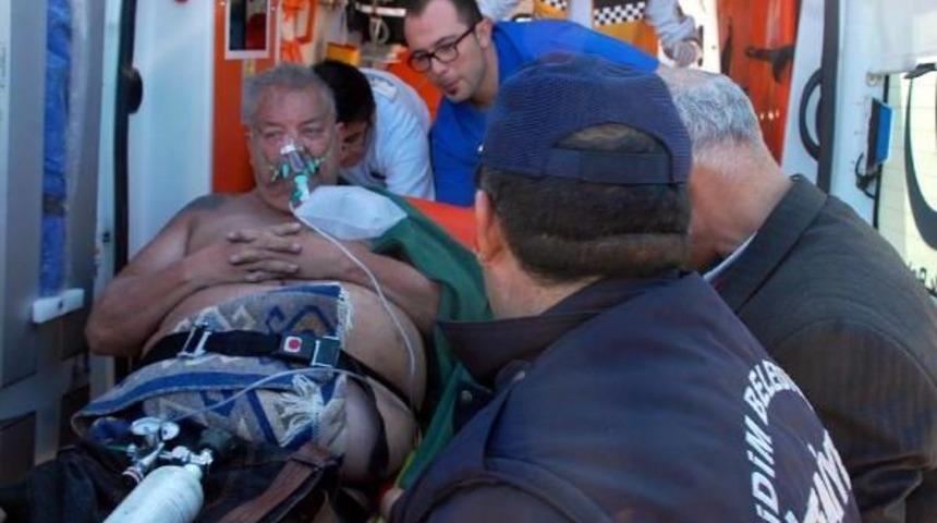 Evinde Yangın &Ccedil;ıkan Yaşlı İngiliz Dumandan Etkilendi