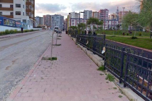 'yan Baktın' Kavgasında 1 Ölü 2 Yaralı