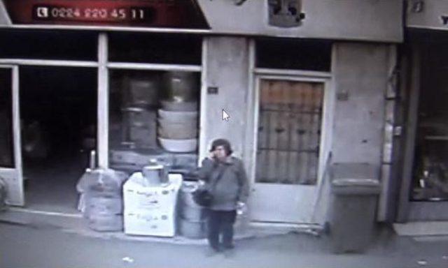 Dolandırıcıya Altın Dolu Poşeti Kendi Elleriyle Böyle Verdi 1