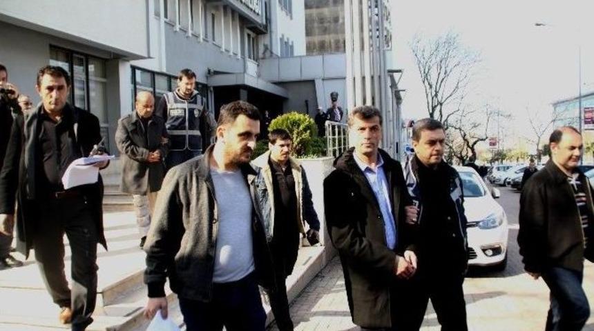 &Ccedil;aldıkları Otomobili İnternet &Uuml;zerinden 4 Farklı Kişiye Sattılar