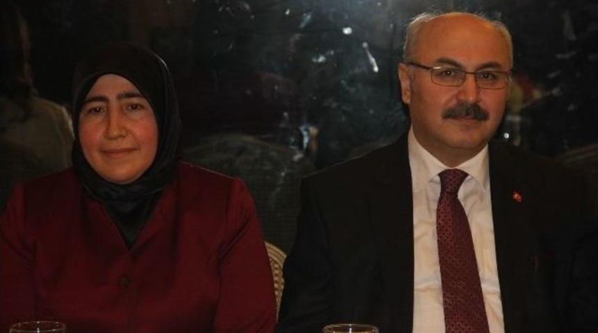 Vali K&ouml;şger&rsquo;e Veda Yemeği