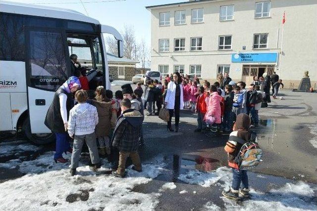 Yakutiye Belediye Başkanı Ali Korkut, K&ouml;y &Ccedil;ocuklarının Amcası 2