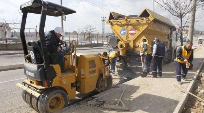Gebze&rsquo;de Asfalt Onarım &Ccedil;alışması Yapıldı