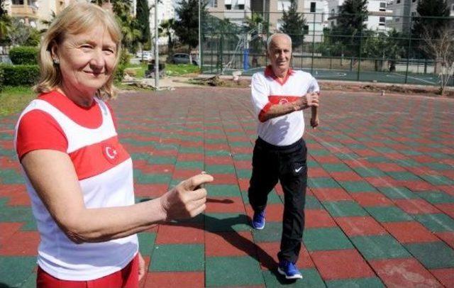 Spora Adanmış Aşk Hikayesi