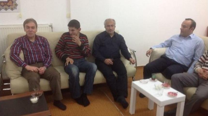 Ak Parti&rsquo;li Vural Kavuncu Kuru&ccedil;ay Beldesi&rsquo;ni Ziyaret Etti