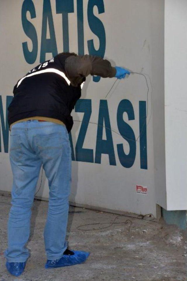 Yeni Taşındığı Eve &Ccedil;amaşır Ipi Bağlarken Akıma Kapılarak &Ouml;ld&uuml; 1