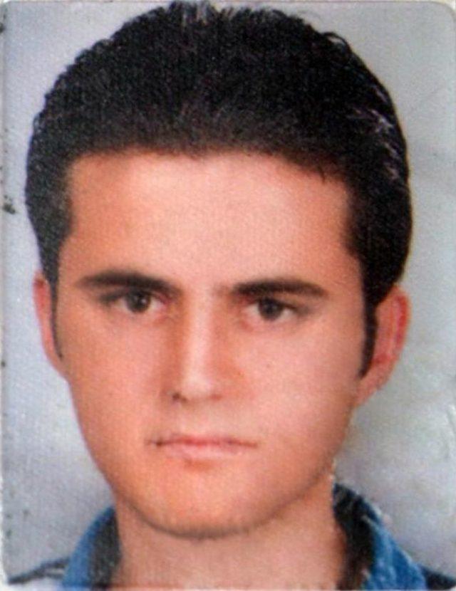 Yeni Taşındığı Eve &Ccedil;amaşır Ipi Bağlarken Akıma Kapılarak &Ouml;ld&uuml; 2