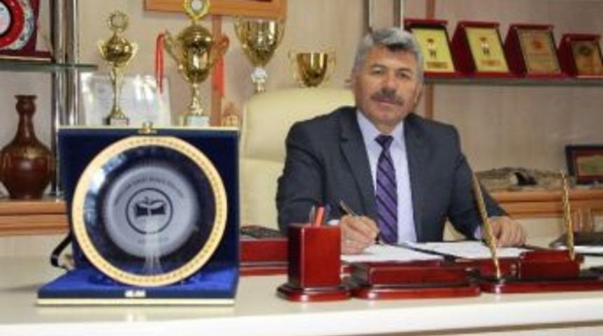 Halk Eğitim Merkezi Okullar Hayat Olsun Projesi Kapsamında T&uuml;rkiye Birincisi Oldu