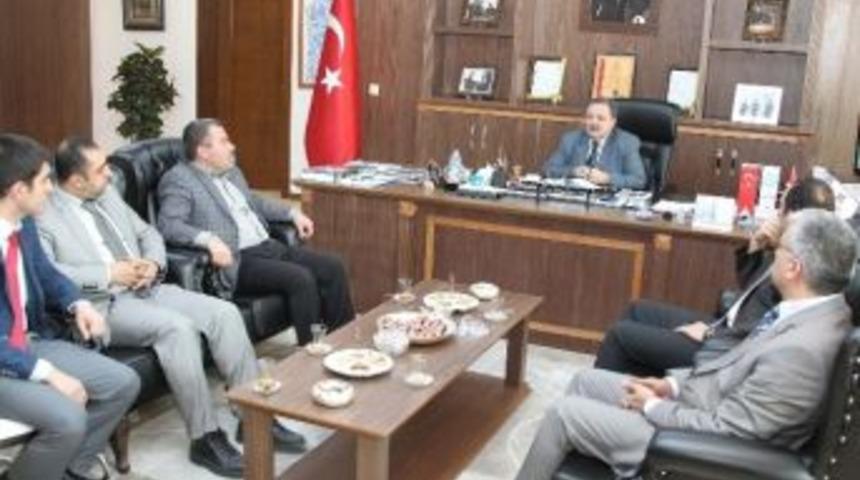 Ensar Vakfı&rsquo;ndan Be&uuml; Rekt&ouml;r&uuml;&rsquo;ne Ziyaret