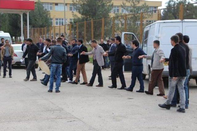 Habur da Davul- Zurnalı Eylem 1