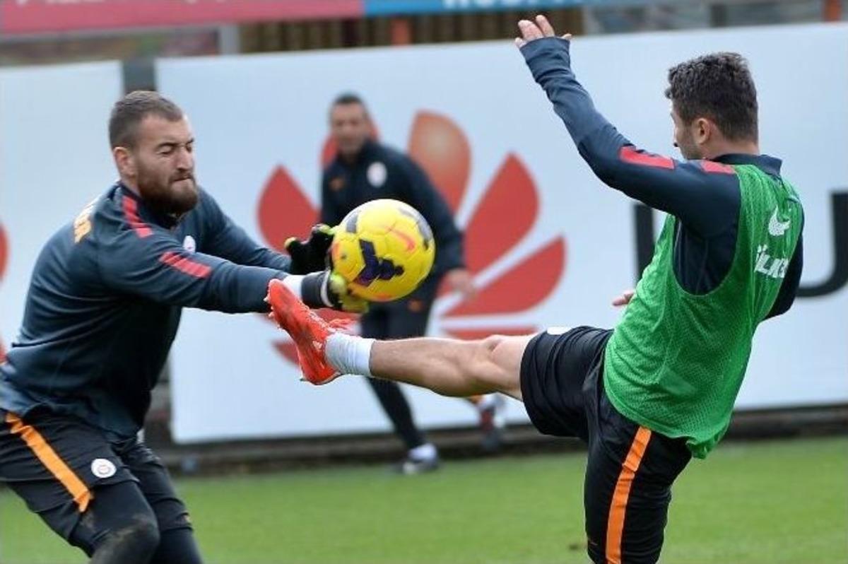 Galatasaray Derbi Hazırlıklarını S&uuml;rd&uuml;rd&uuml;