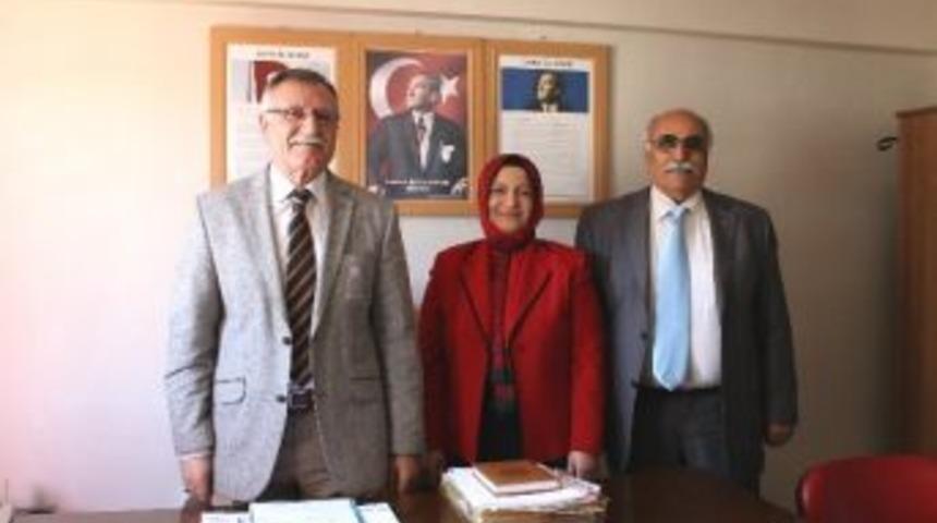 Ak Partili Kurtaran&rsquo;dan Zihinsel Engellilere Ziyaret