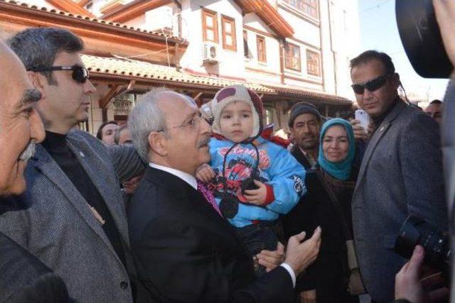 Kılıçdaroğlu, Konya'da Çiftçilerle Buluştu(2)