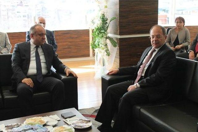 Eski Sağlık Bakanı Akdağ, Kastamonu’da 3