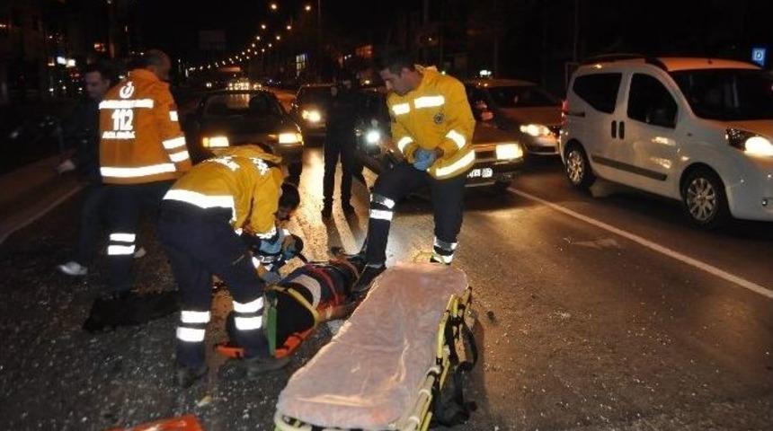 İzmir&rsquo;de Trafik Kazası: 1 Ağır Yaralı