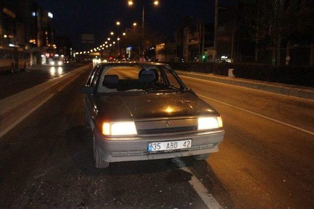 İzmir&rsquo;de Trafik Kazası: 1 Ağır Yaralı 1