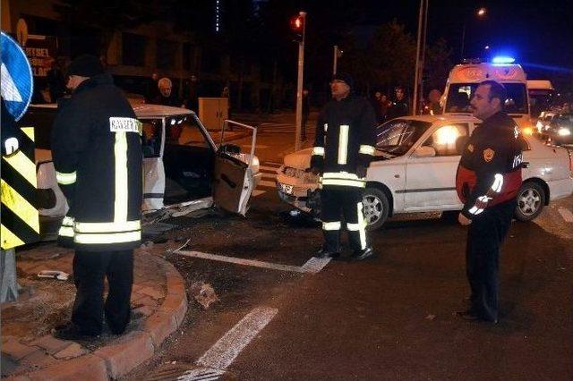 Kayseri&rsquo;de Trafik Kazası: 5 Yaralı 1